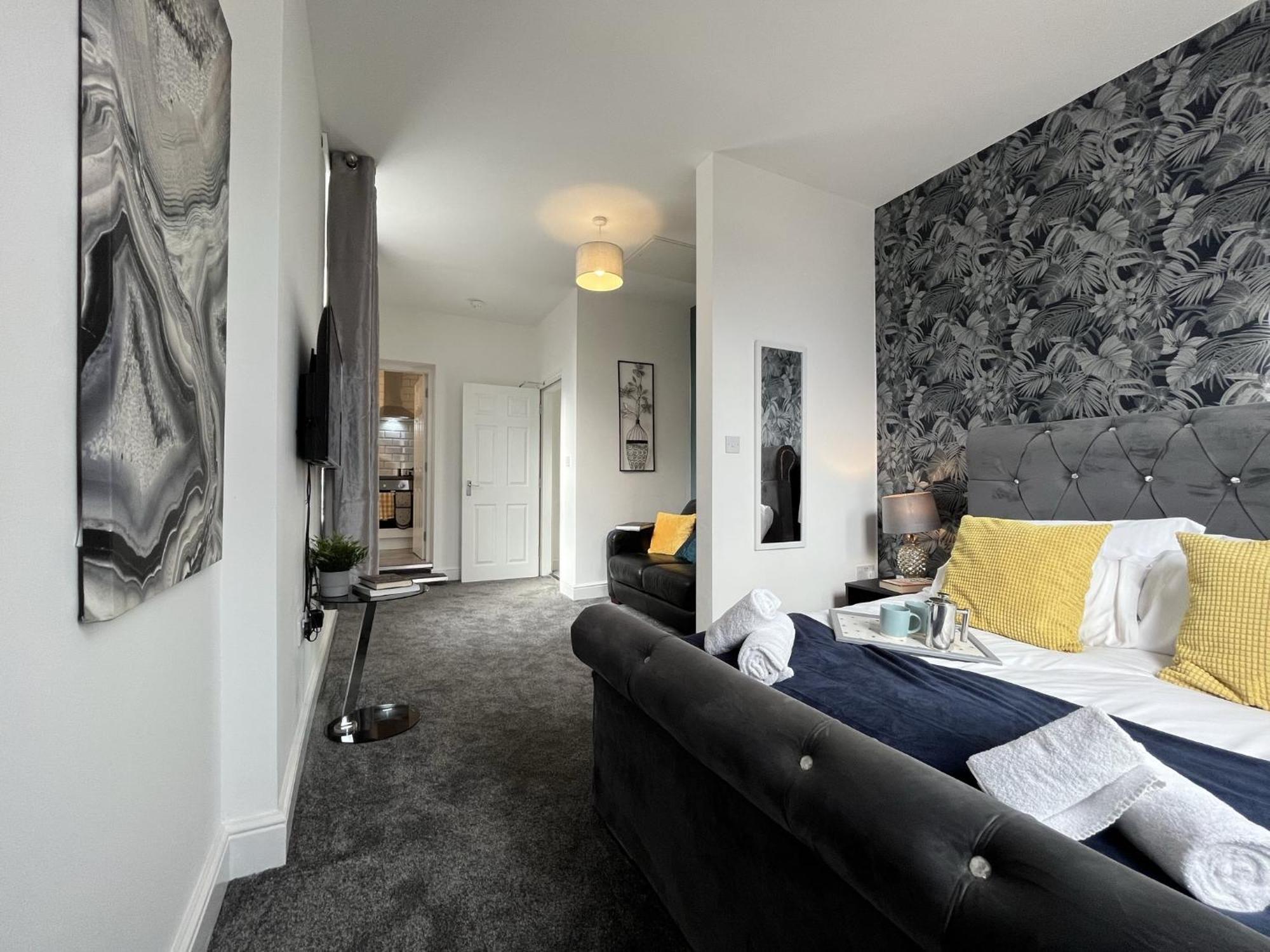 Modern 1 Bed Studios For Comfy Stay In Preston Престон Экстерьер фото